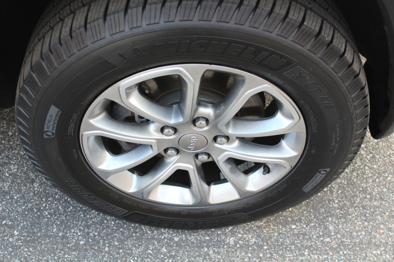 Jeep Grand Cherokee Limited 4WD 2015