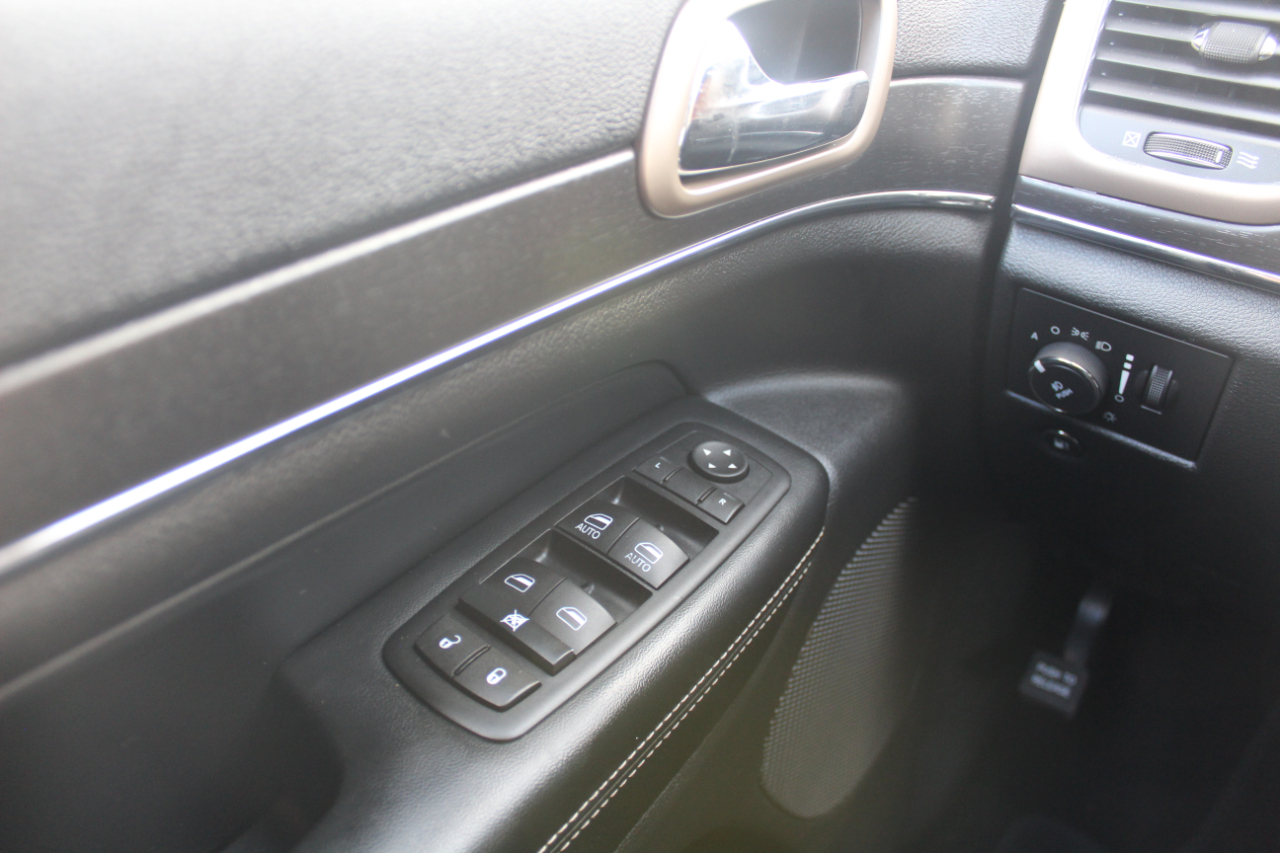 Jeep Grand Cherokee Limited 4WD 2015