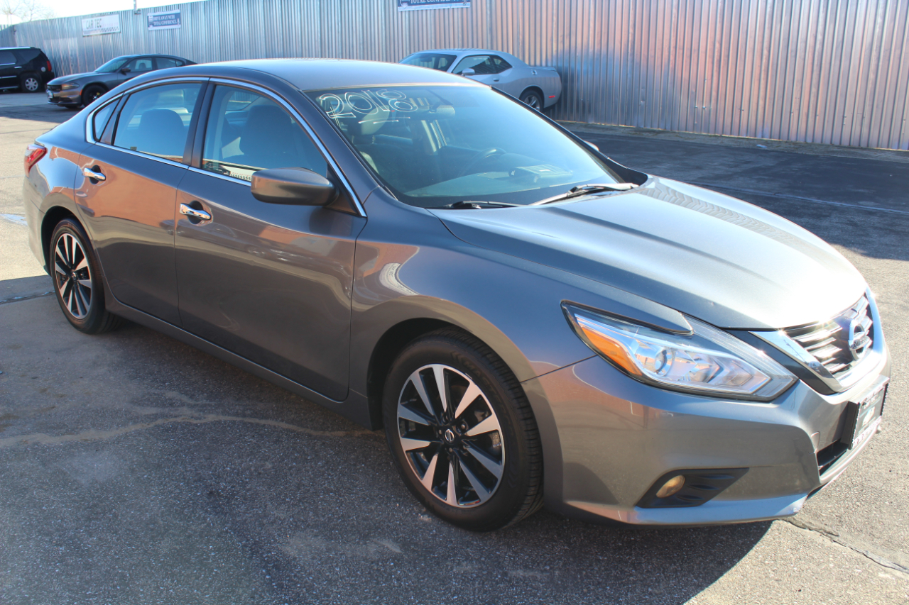 Nissan Altima 2.5 SV 2018