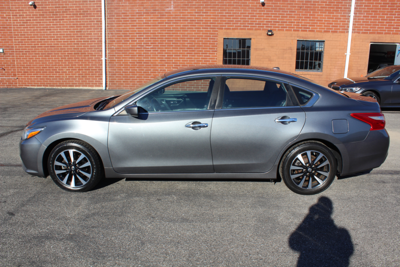 Nissan Altima 2.5 SV 2018