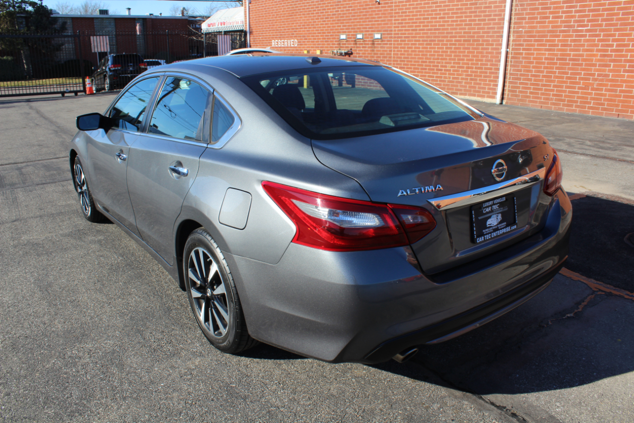 Nissan Altima 2.5 SV 2018