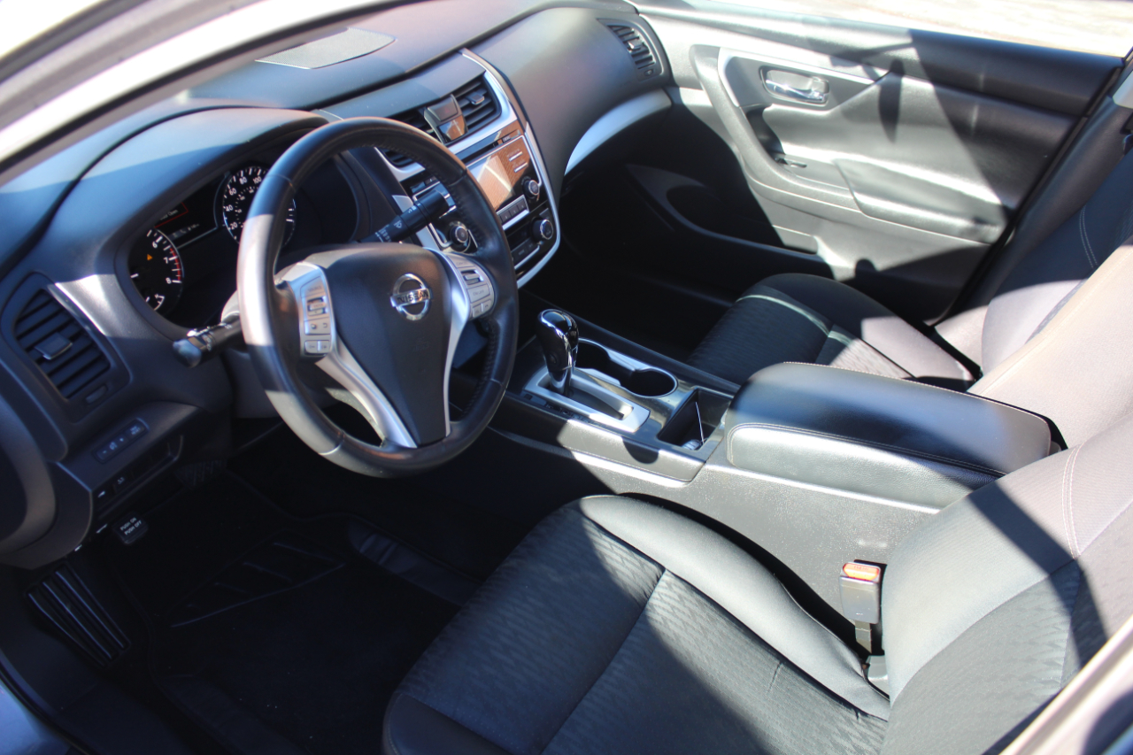 Nissan Altima 2.5 SV 2018