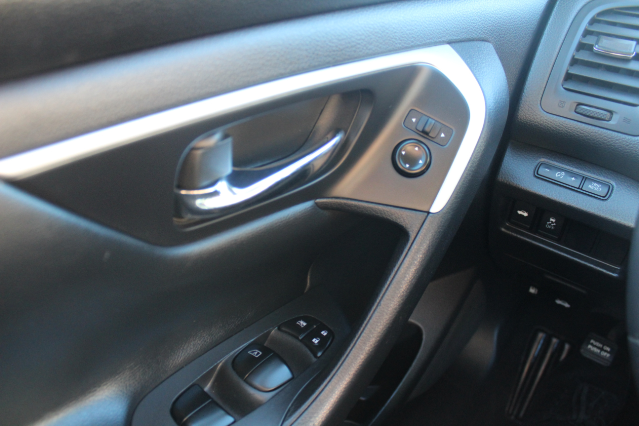 Nissan Altima 2.5 SV 2018