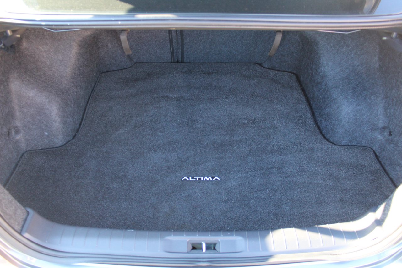 Nissan Altima 2.5 SV 2018