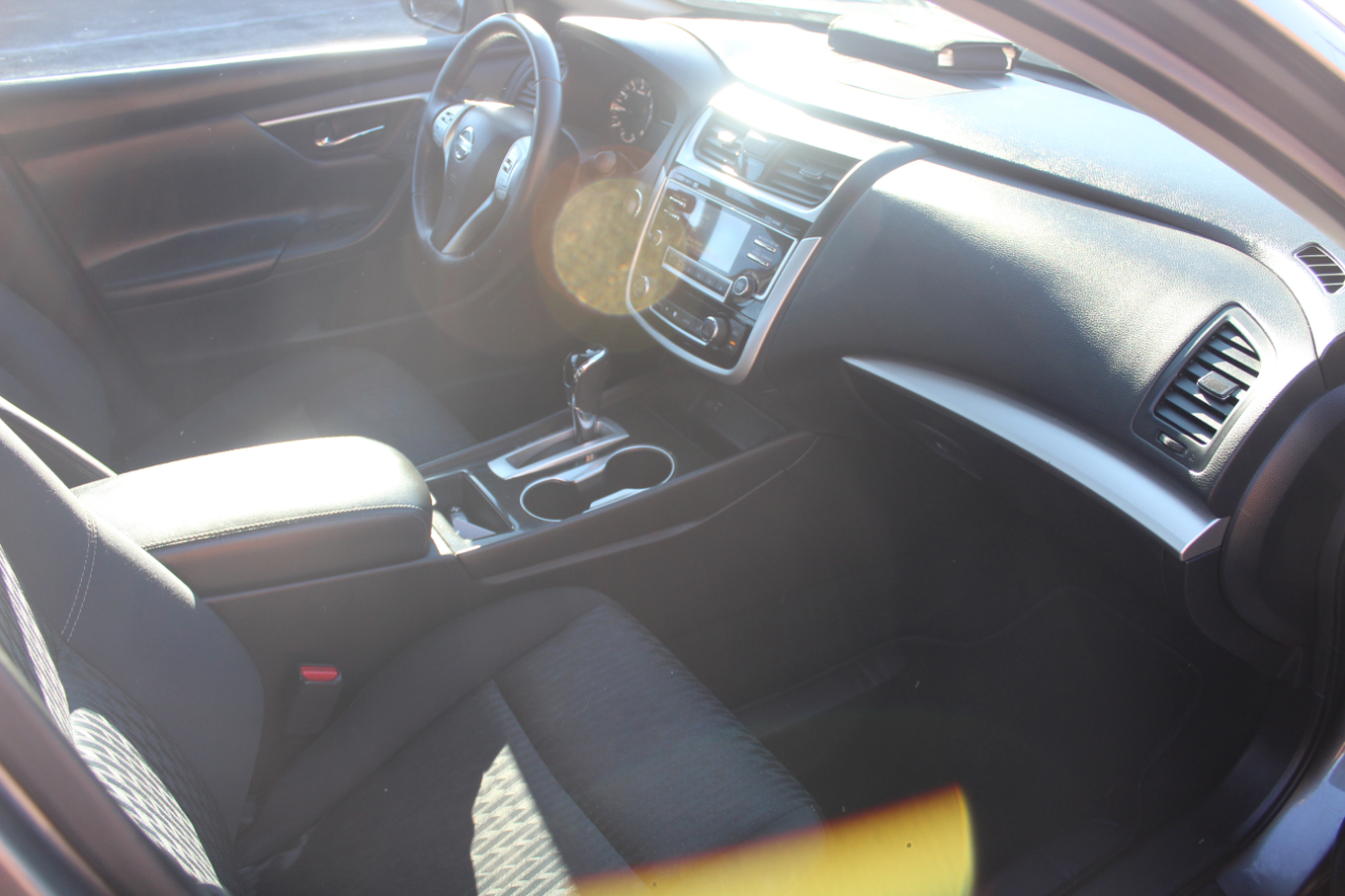 Nissan Altima 2.5 SV 2018