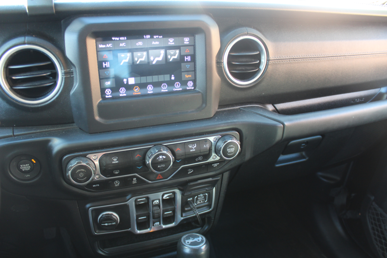 Jeep Wrangler Unlimited Sahara 2018