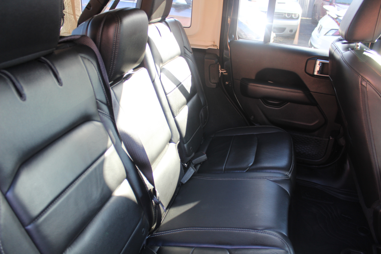 Jeep Wrangler Unlimited Sahara 2018