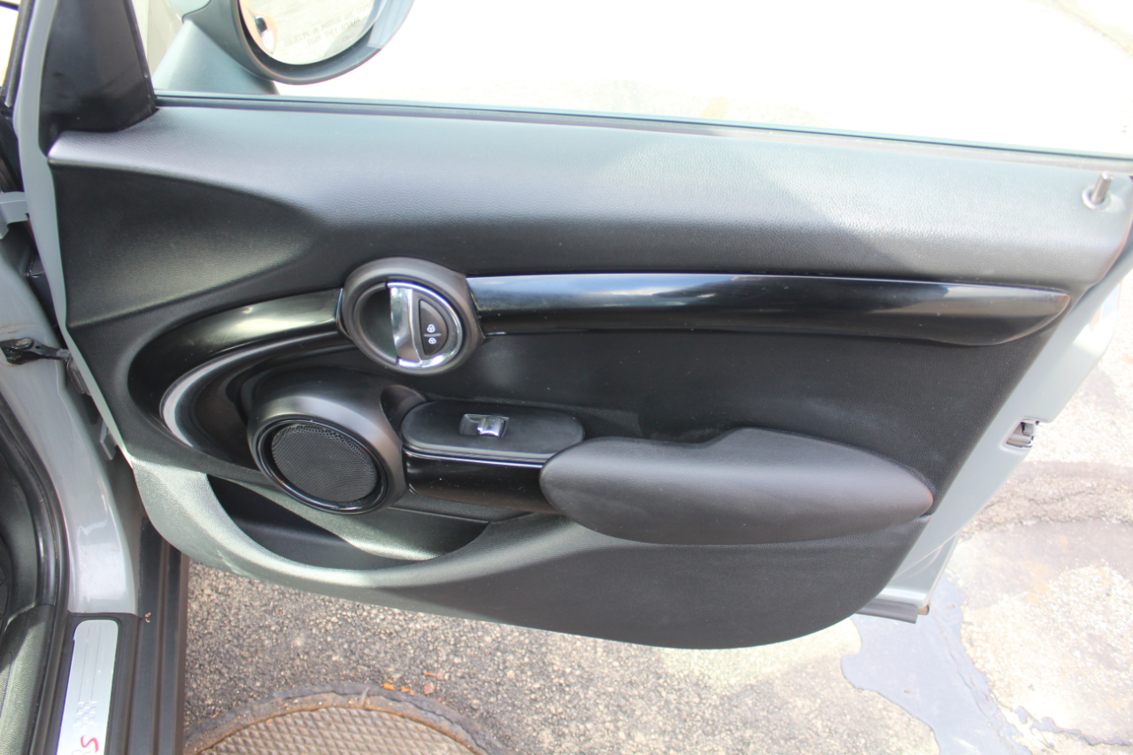 MINI Hardtop S 4-Door 2019