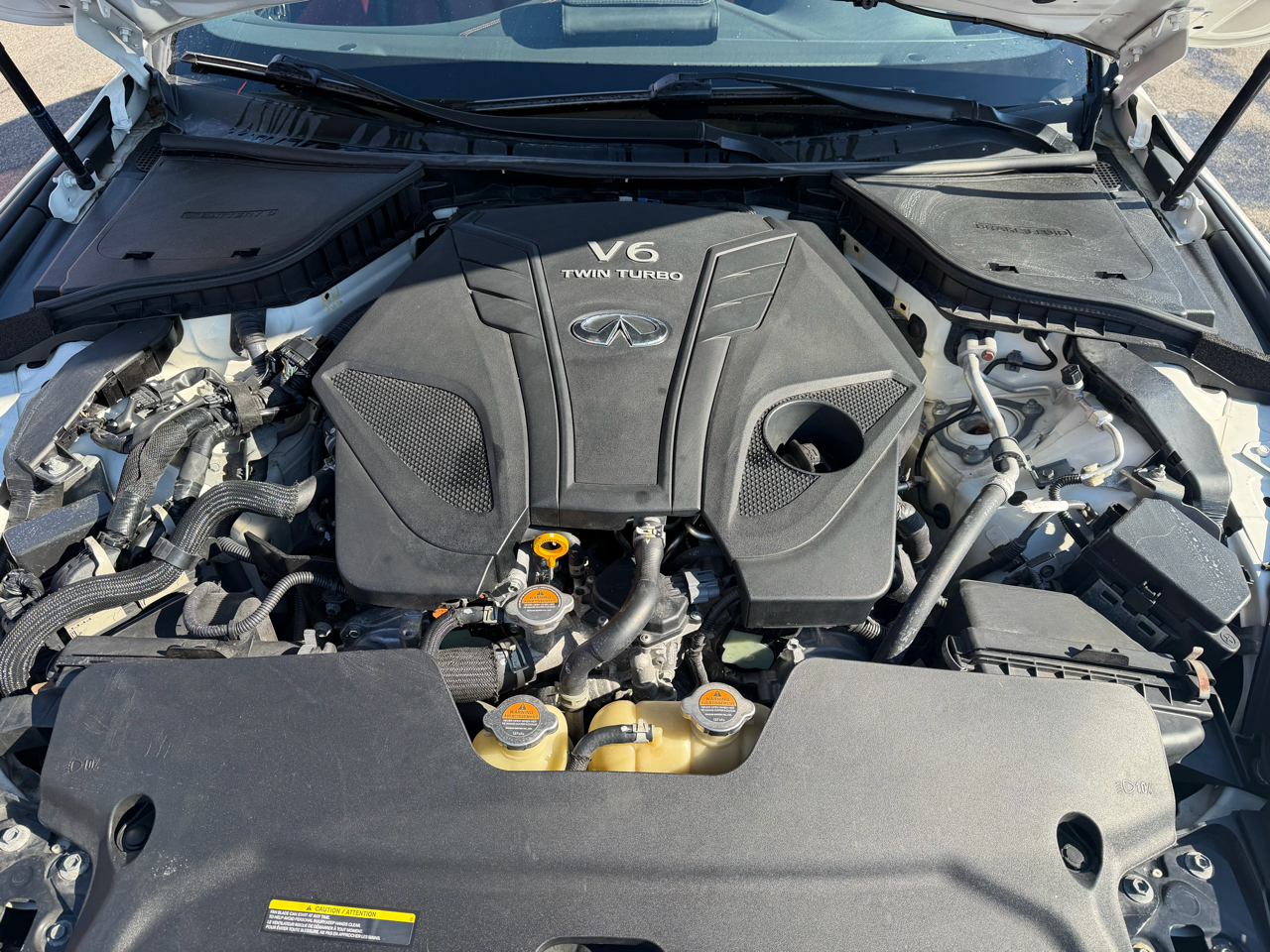 Infiniti Q60 Red Sport 400 AWD 2021