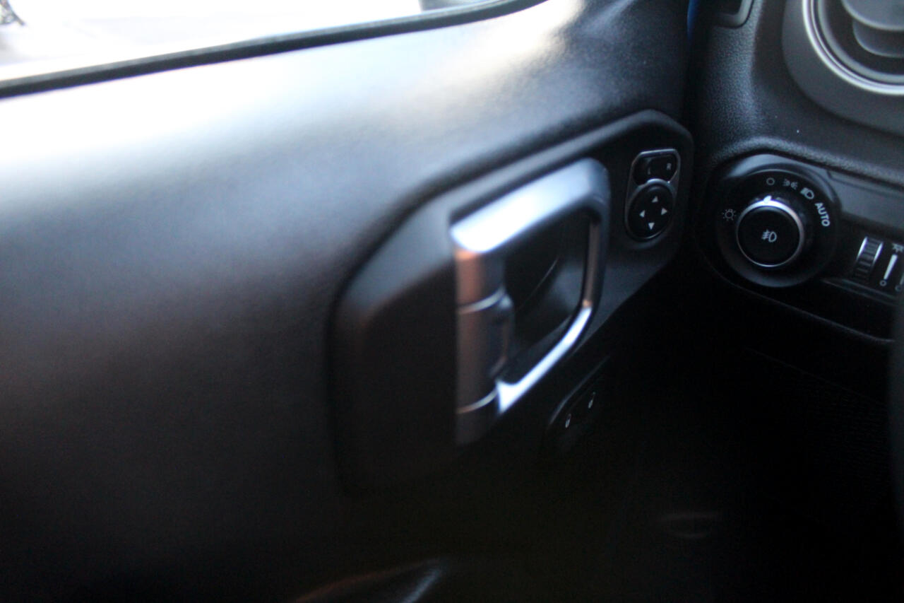 Jeep Wrangler Unlimited Sport 2021