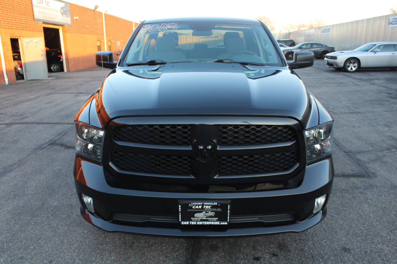 RAM 1500 Tradesman Quad Cab 4WD 2018