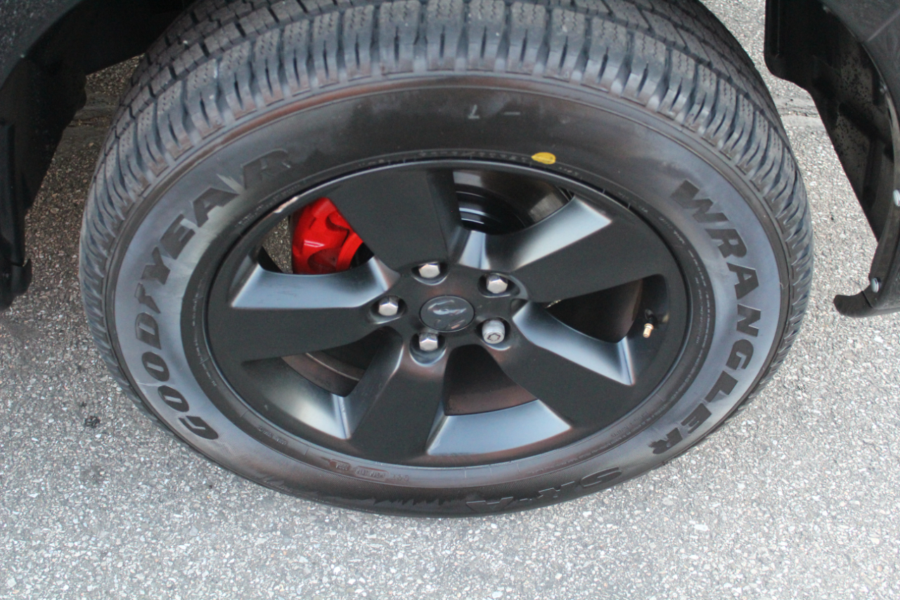 RAM 1500 Tradesman Quad Cab 4WD 2018