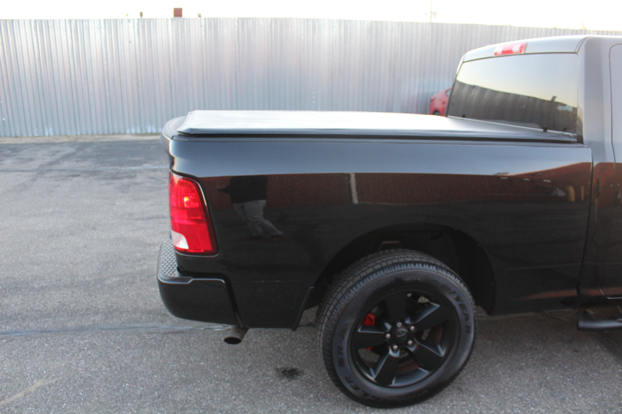 RAM 1500 Tradesman Quad Cab 4WD 2018