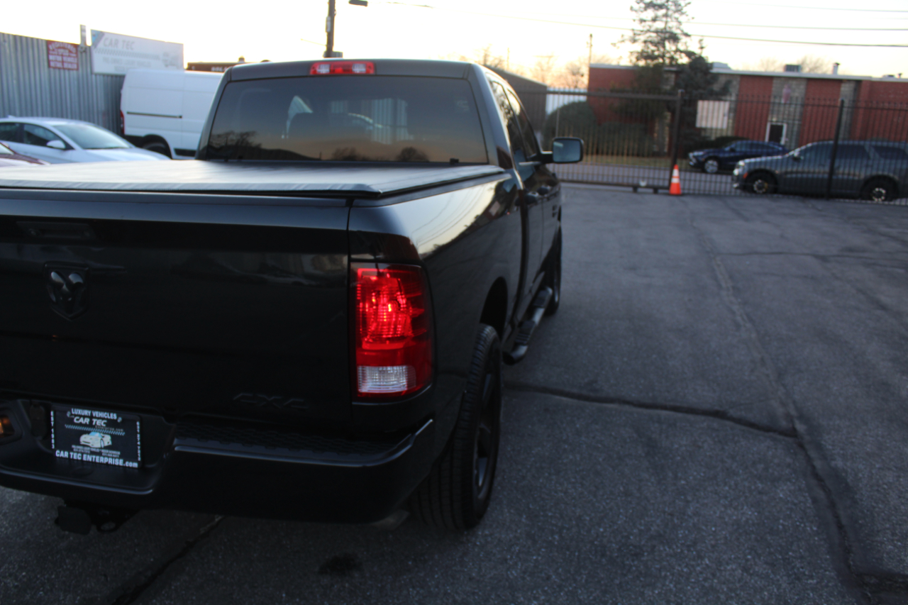 RAM 1500 Tradesman Quad Cab 4WD 2018