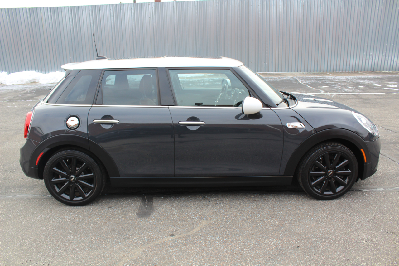 MINI Hardtop S 4-Door 2019