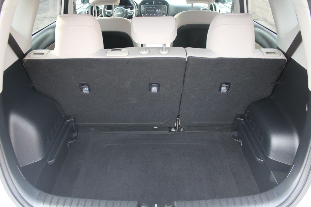 Kia Soul LX CVT 2023