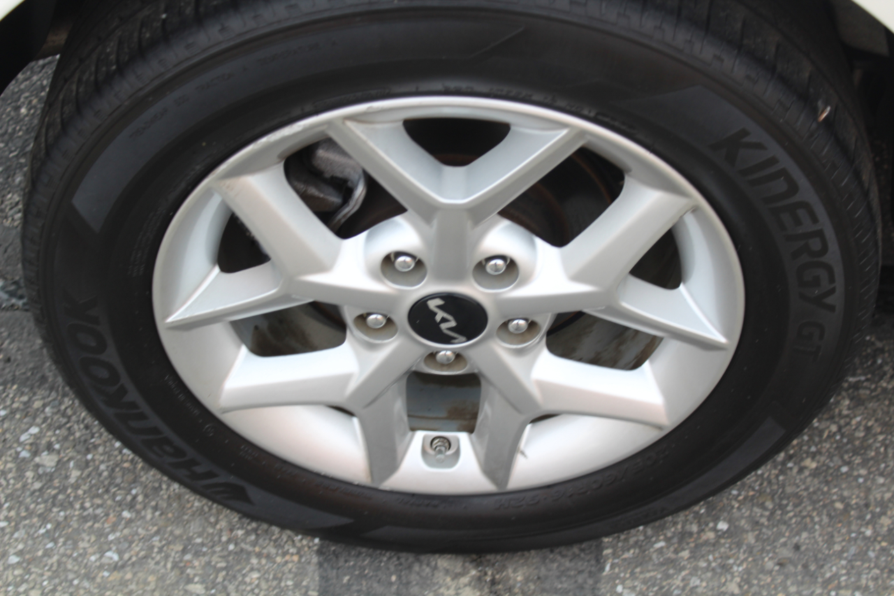 Kia Soul LX CVT 2023