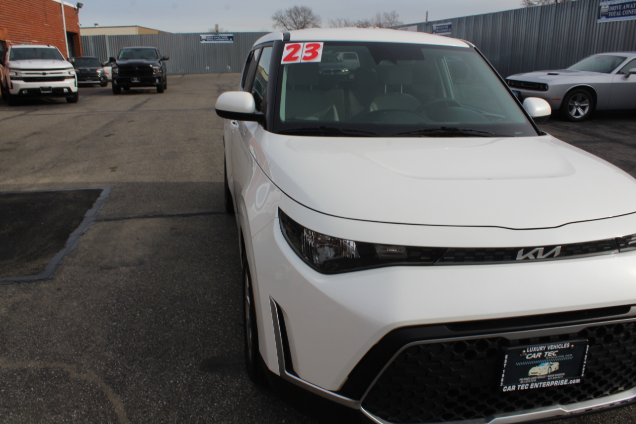 Kia Soul LX CVT 2023