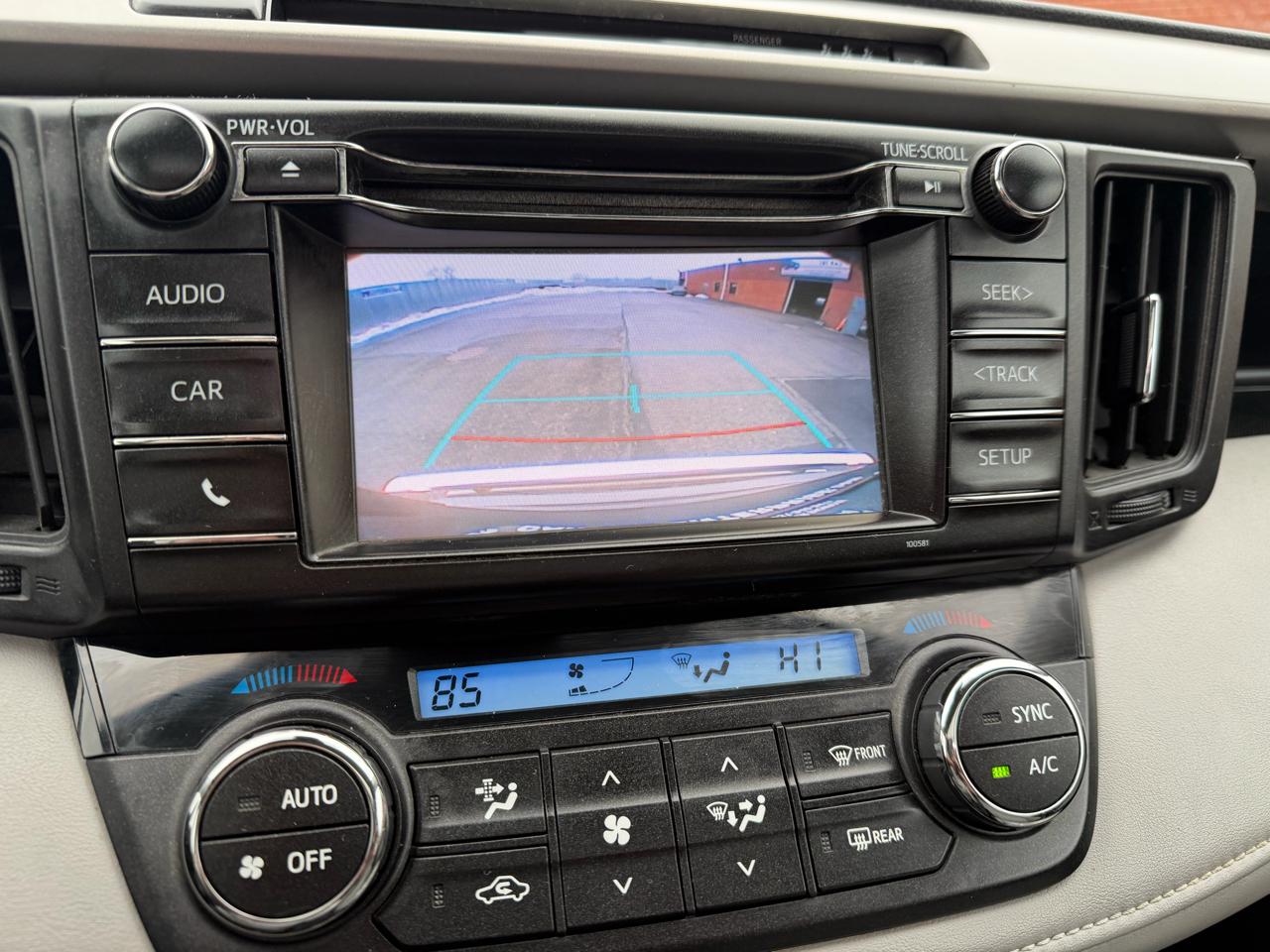 Toyota RAV4 XLE FWD 2018