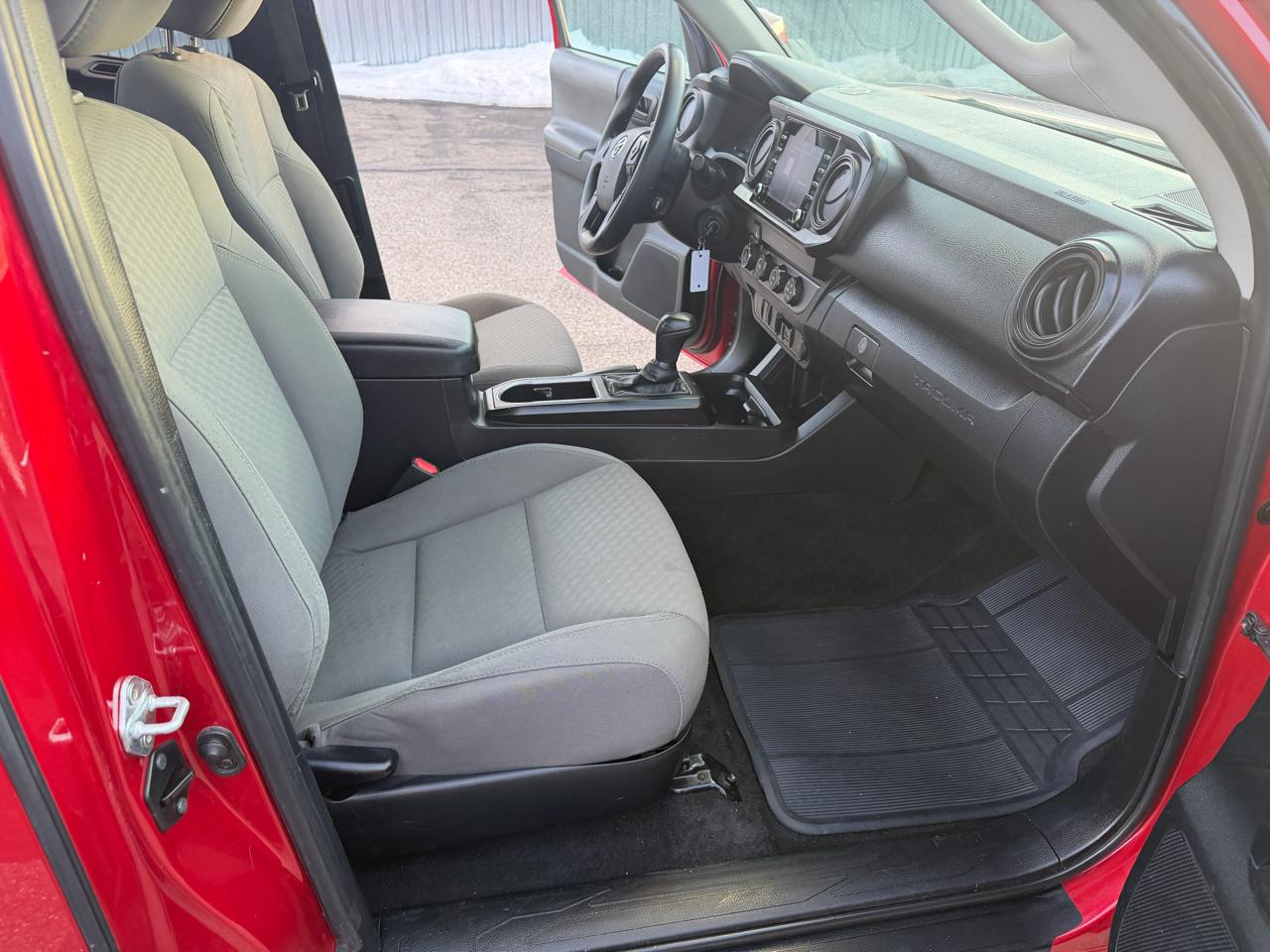 Toyota Tacoma 4WD Access Cab I4 AT SR (Natl) 2022