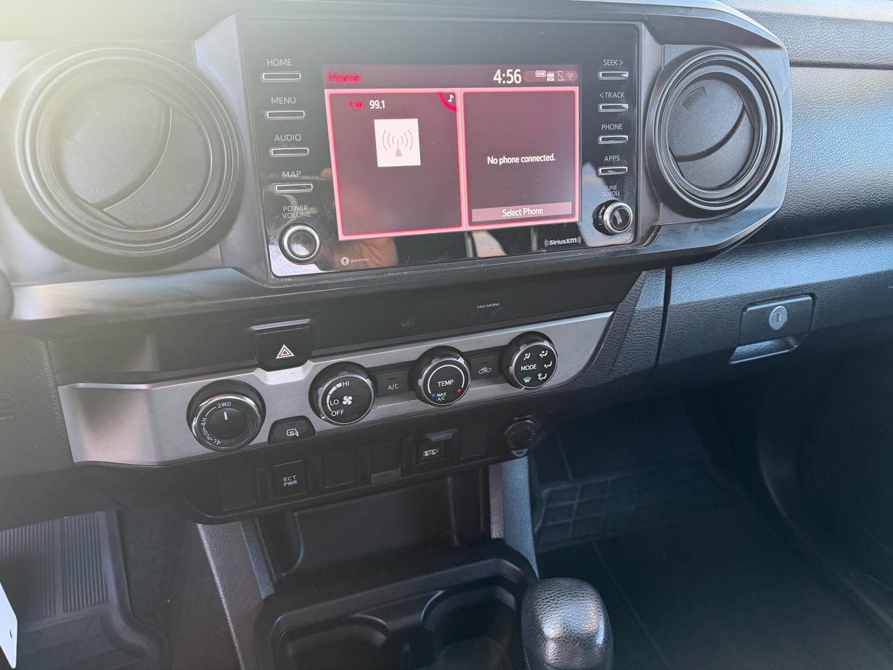 Toyota Tacoma 4WD Access Cab I4 AT SR (Natl) 2022