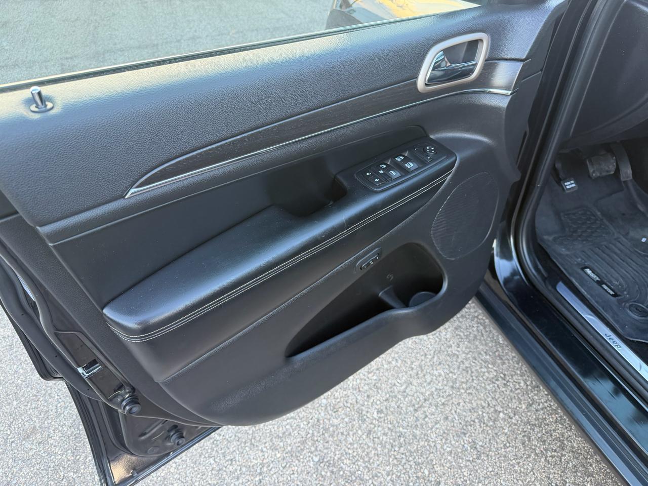 Jeep Grand Cherokee Limited 4WD 2016