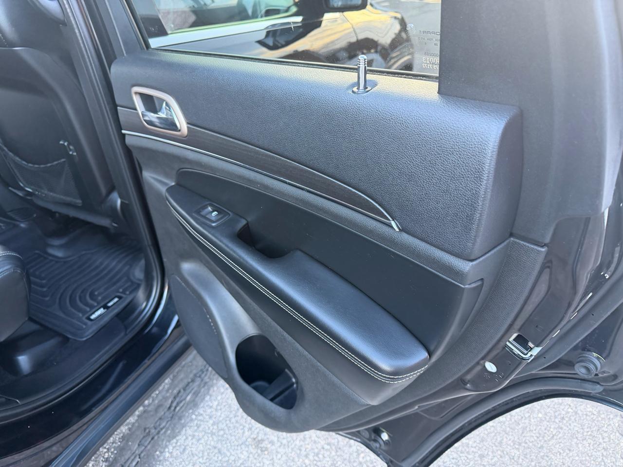 Jeep Grand Cherokee Limited 4WD 2016