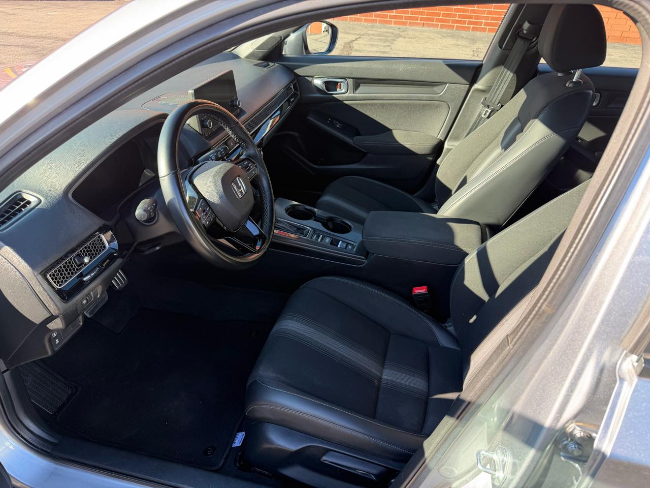 Honda Civic Sport Hatchback CVT 2023