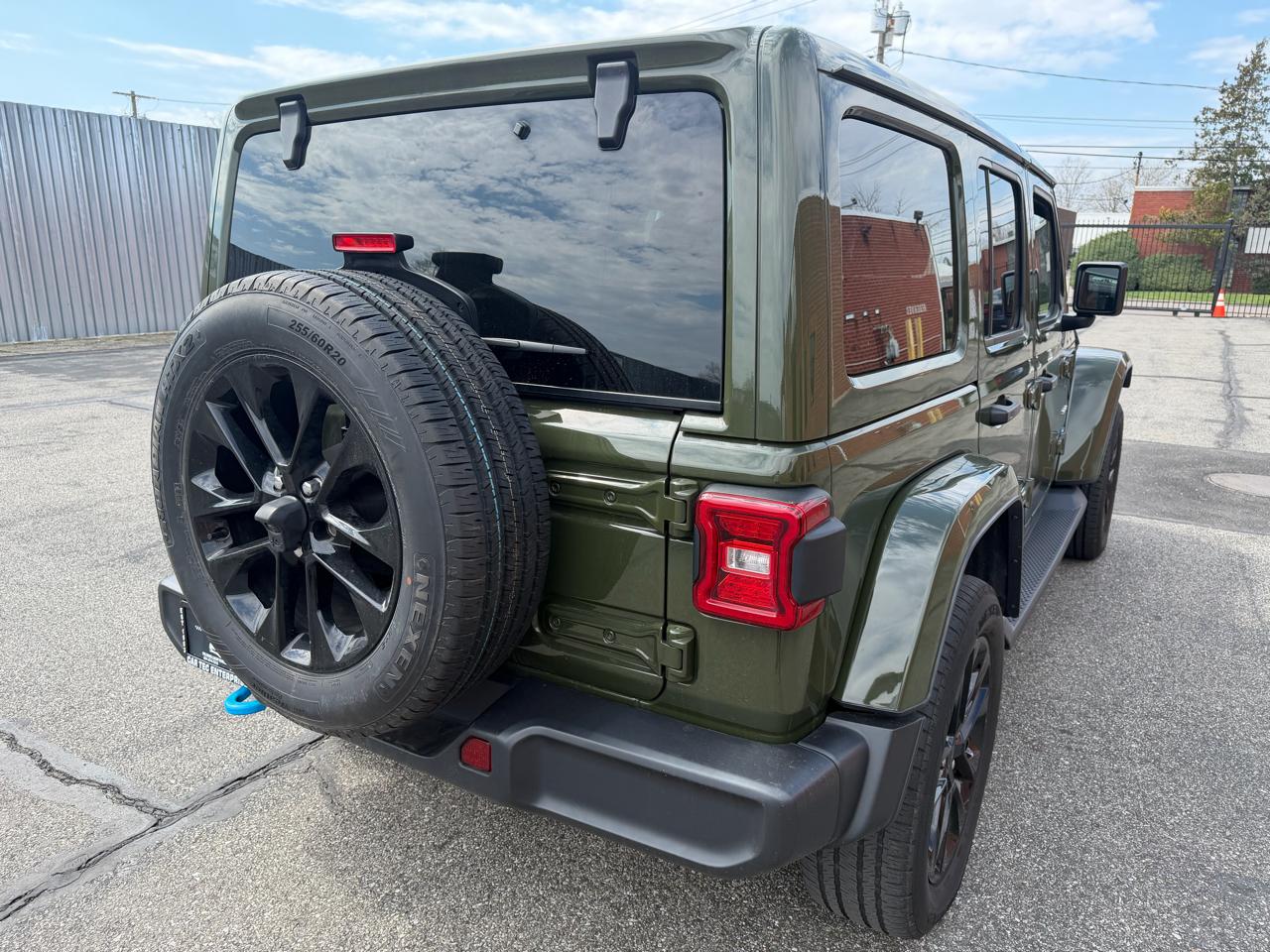 Jeep Wrangler 4xe Sahara 2024