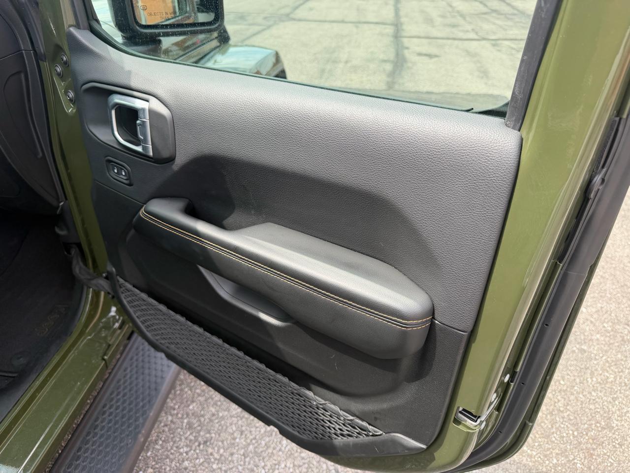 Jeep Wrangler 4xe Sahara 2024