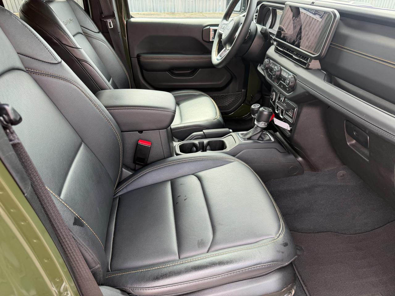 Jeep Wrangler 4xe Sahara 2024