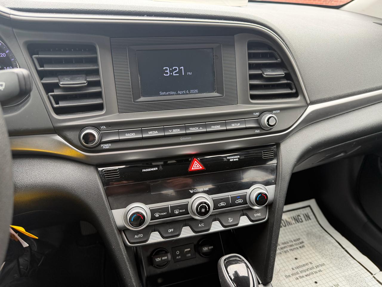 Hyundai Elantra SE 6M 2020