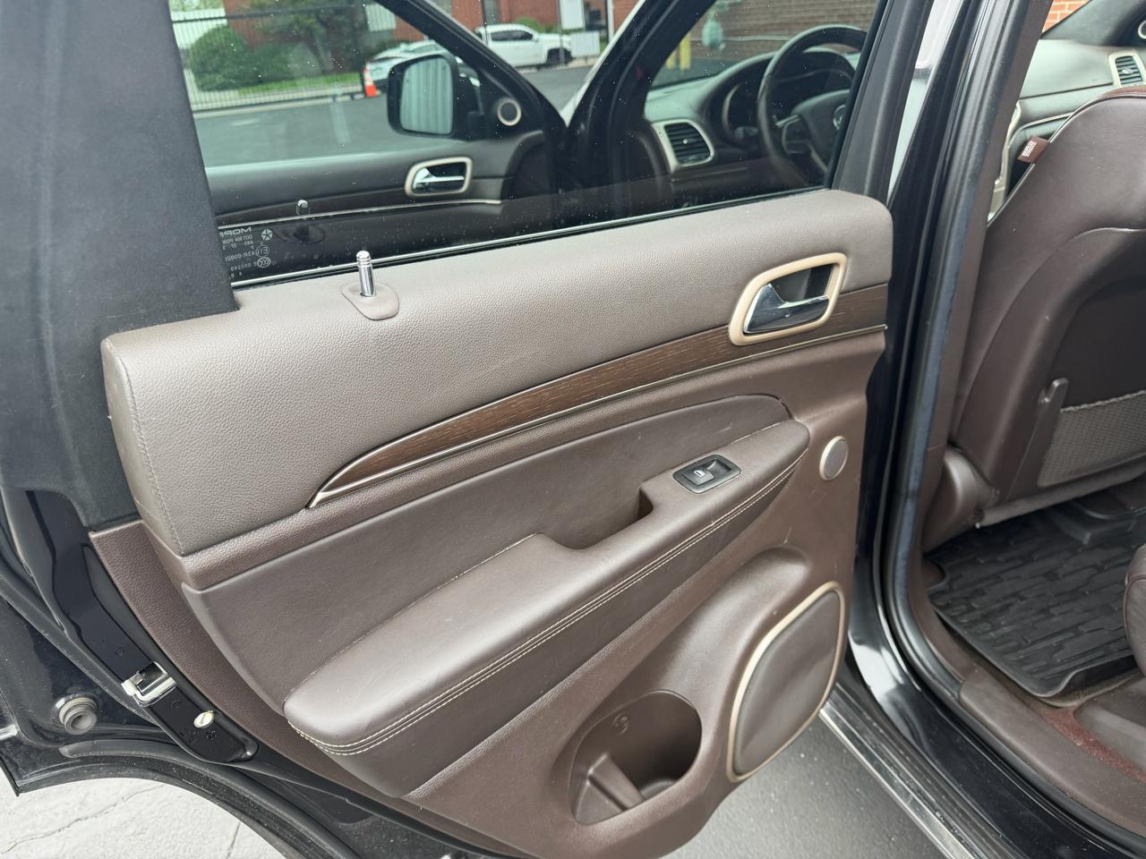 Jeep Grand Cherokee Summit 4WD 2014