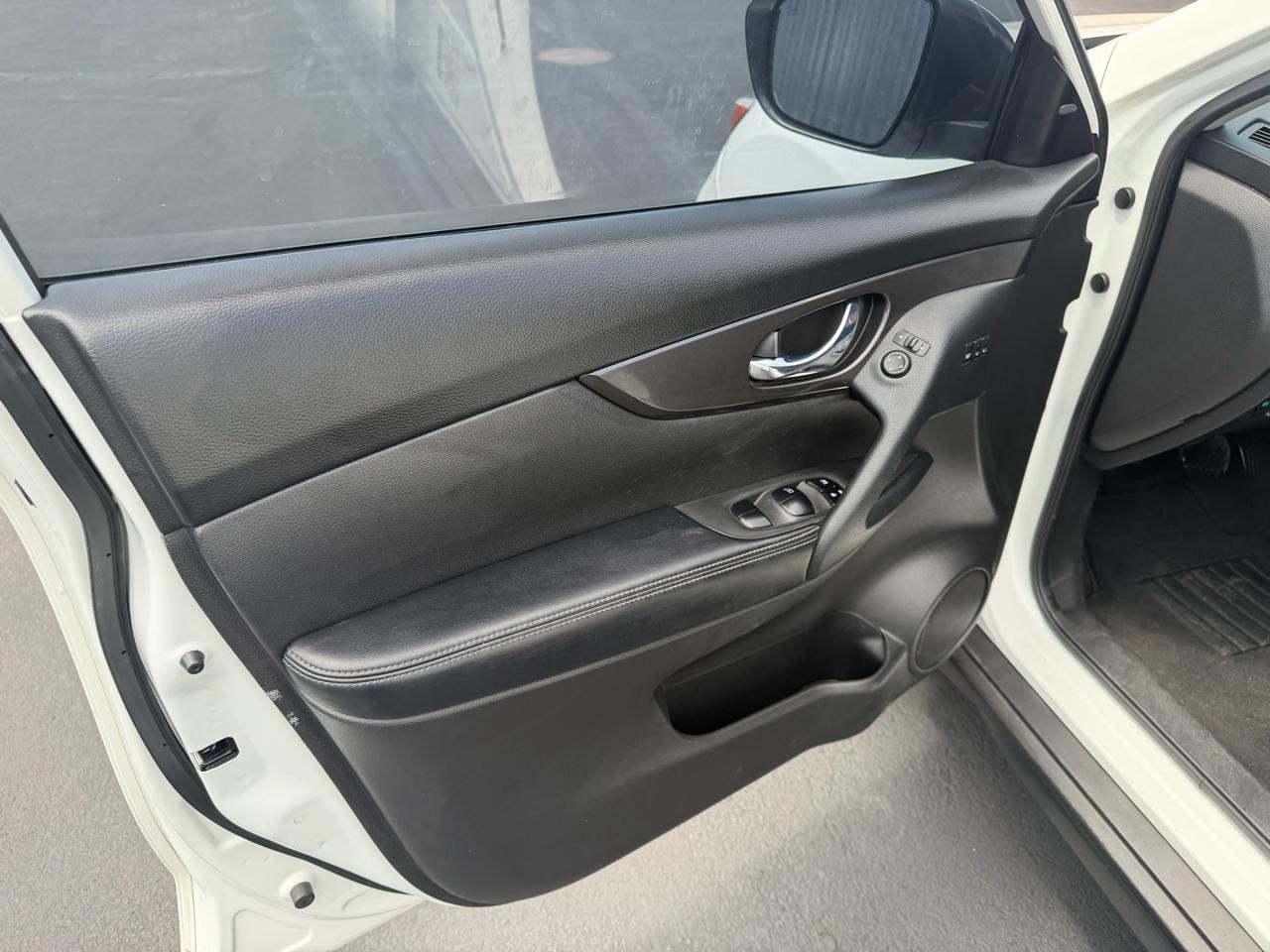 Nissan Rogue S AWD 2020