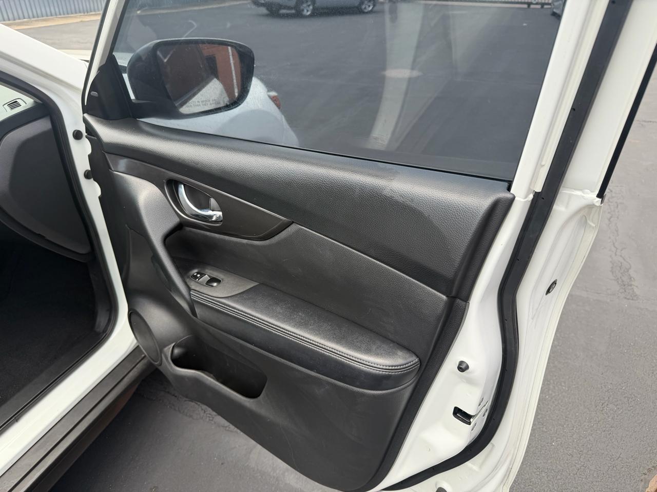 Nissan Rogue S AWD 2020