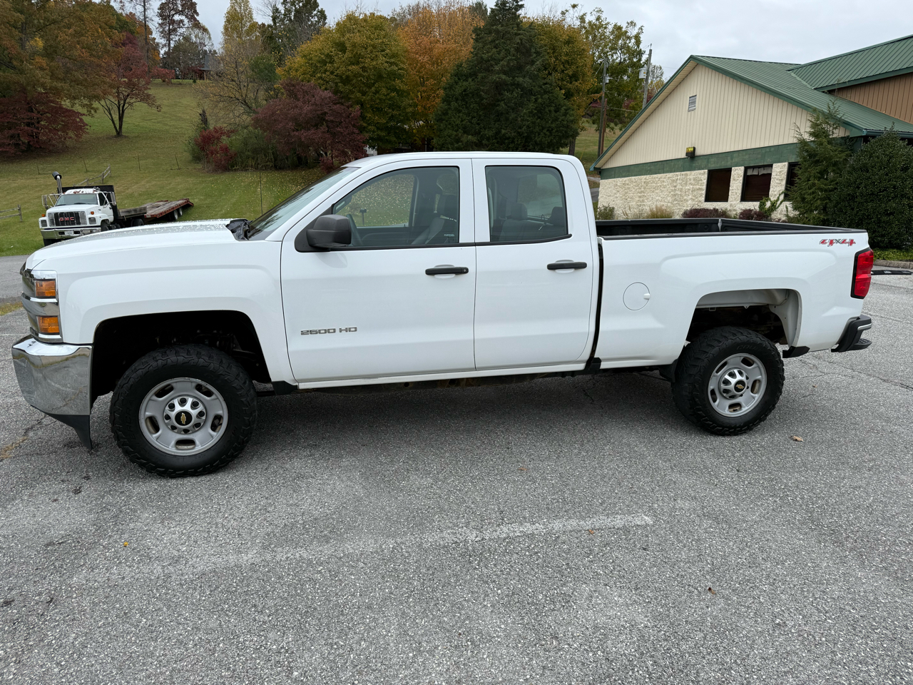 Chevrolet Silverado 2500HD 4WD Crew Cab 153" LT 2017 Chevrolet Silverado 2500HD 4WD Crew Cab 153" LT 2017