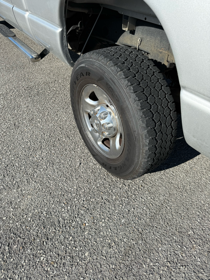 Dodge Ram 2500 Laramie Mega Cab 4WD 2009