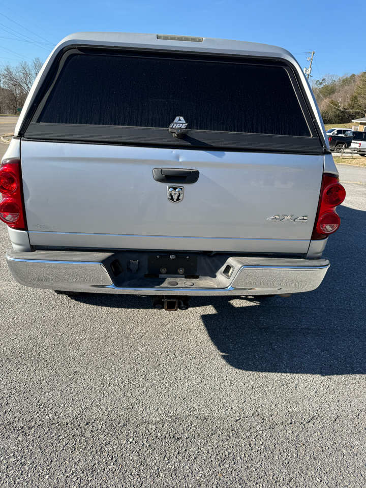 Dodge Ram 2500 Laramie Mega Cab 4WD 2009