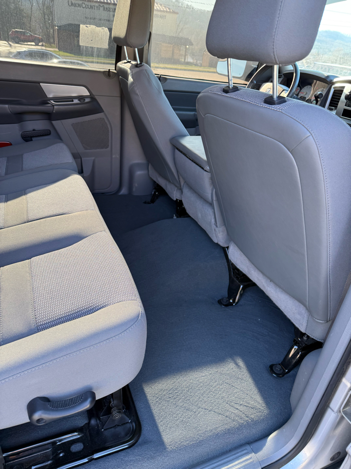 Dodge Ram 2500 Laramie Mega Cab 4WD 2009