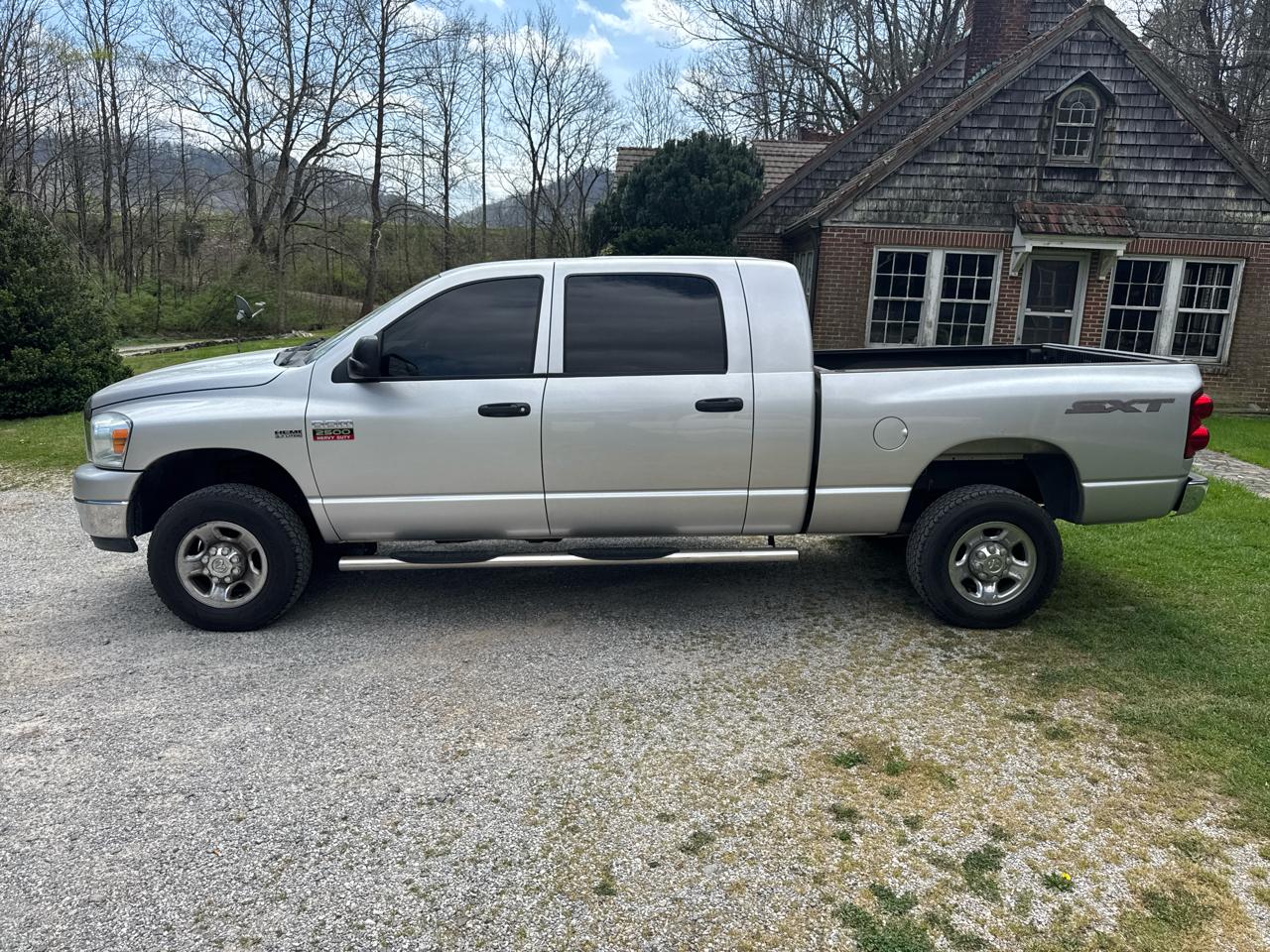 Dodge Ram 2500 Laramie Mega Cab 4WD 2009
