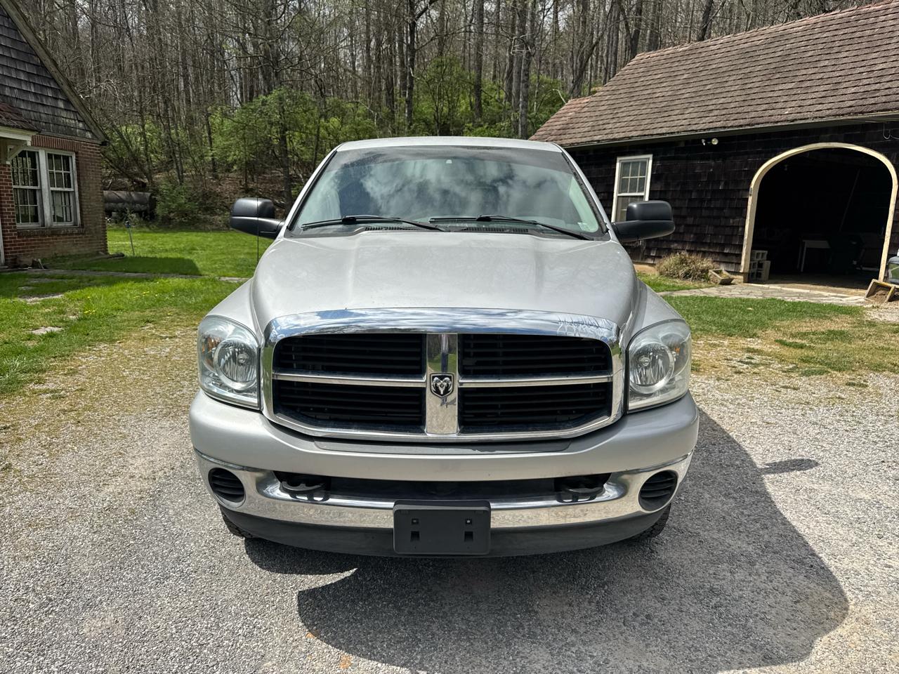Dodge Ram 2500 Laramie Mega Cab 4WD 2009