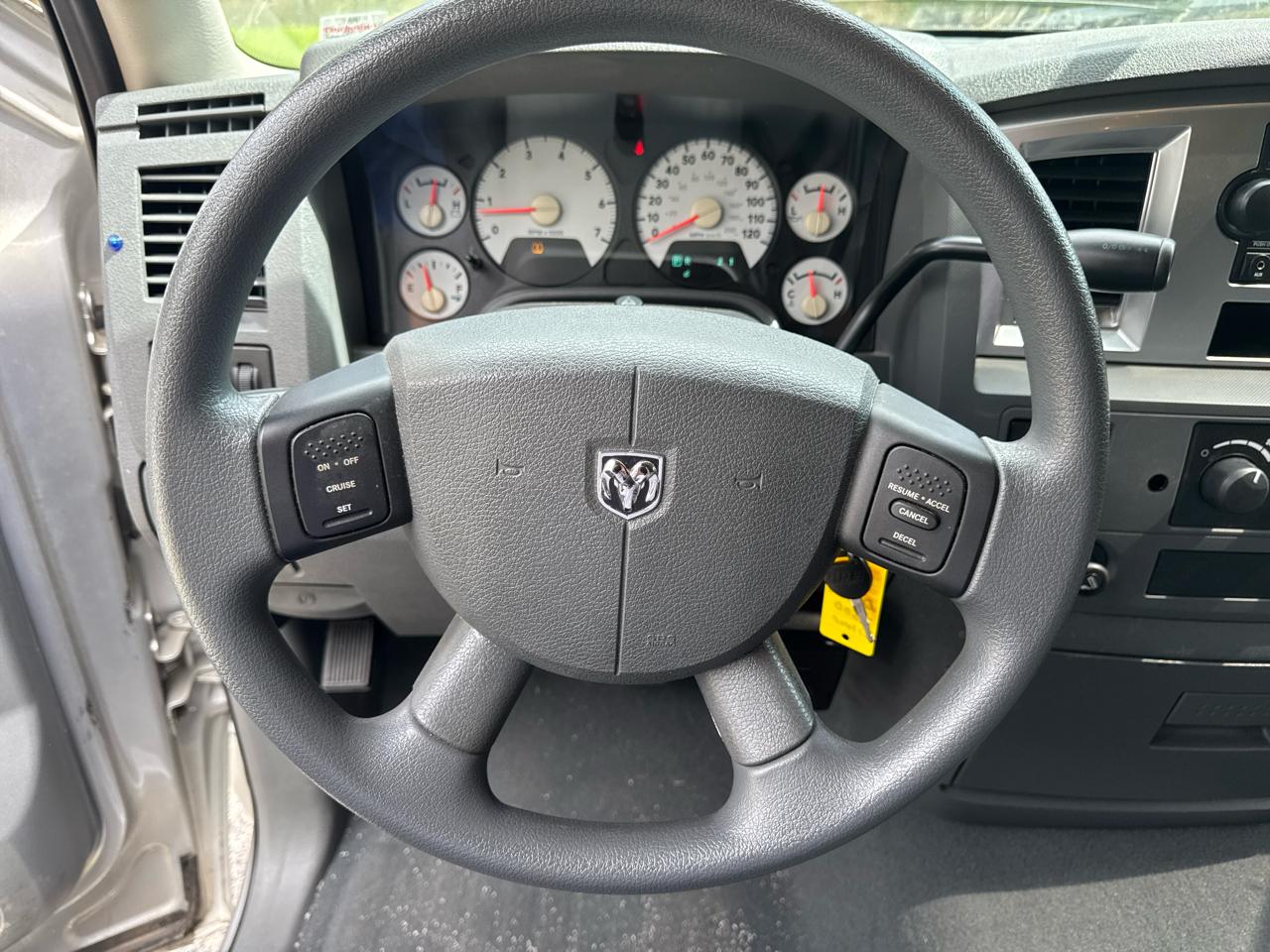 Dodge Ram 2500 Laramie Mega Cab 4WD 2009