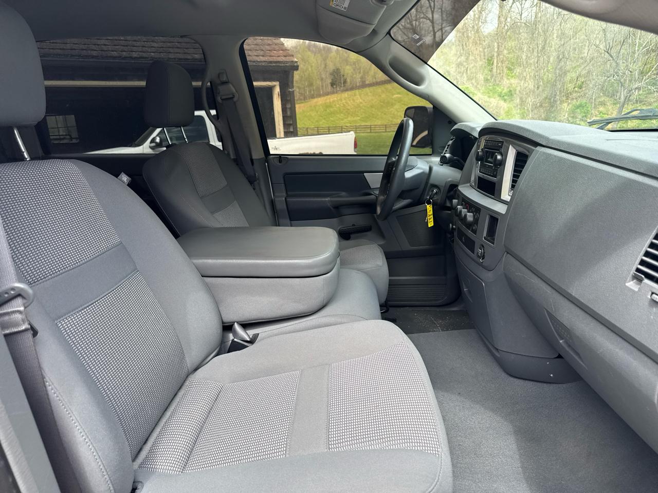 Dodge Ram 2500 Laramie Mega Cab 4WD 2009