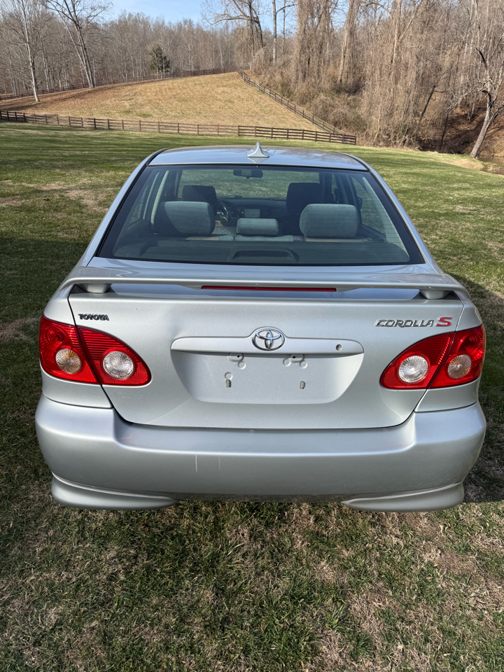 Toyota Corolla CE 2006