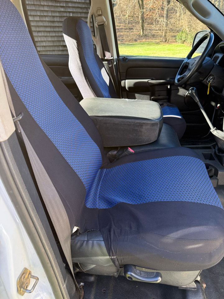 Dodge Ram 1500 ST Quad Cab Short Bed 2WD 2003