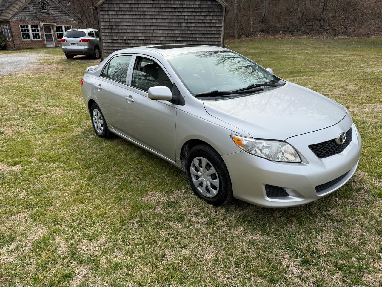 Toyota Corolla 4dr Sdn Base Auto 2009