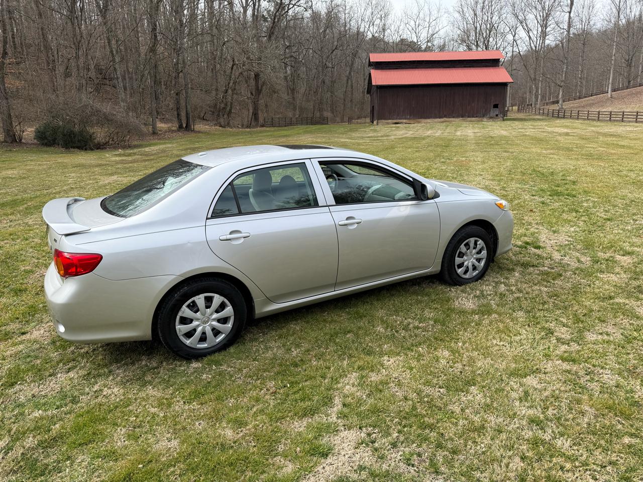 Toyota Corolla 4dr Sdn Base Auto 2009