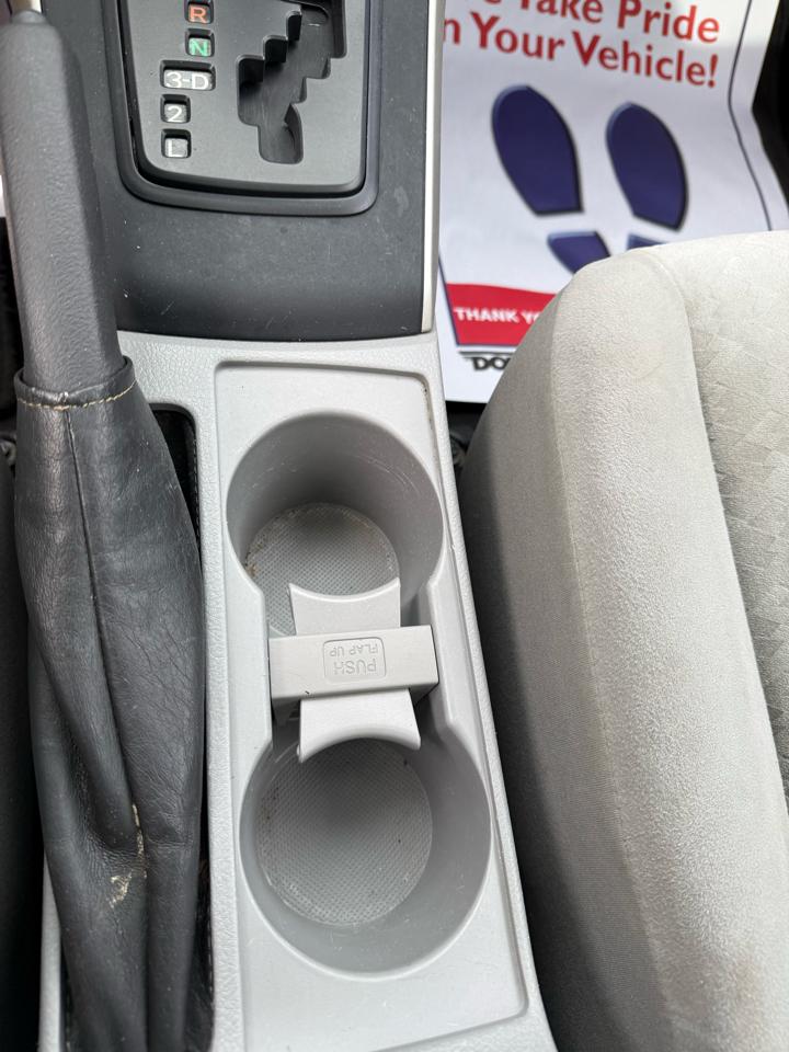 Toyota Corolla 4dr Sdn Base Auto 2009