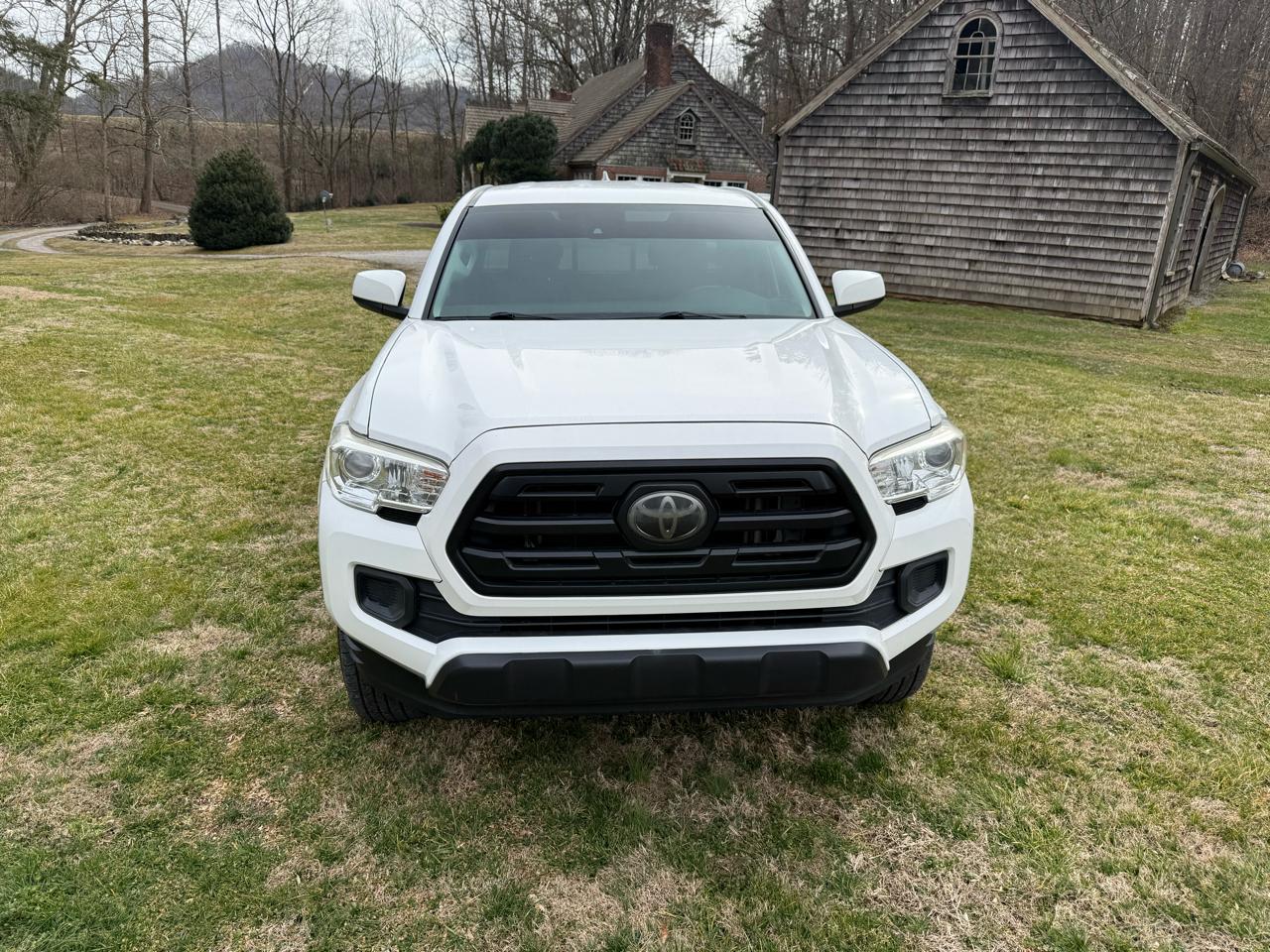 Toyota Tacoma SR5 Access Cab I4 6AT 2WD 2018