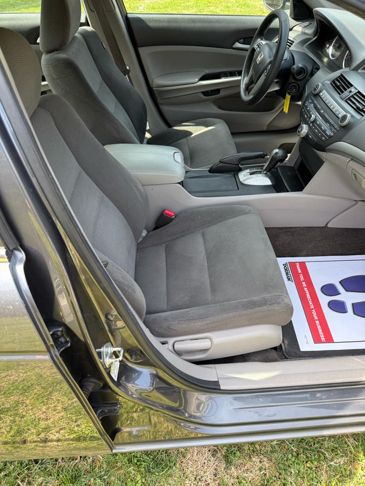 Honda Accord EX Sedan AT 2010